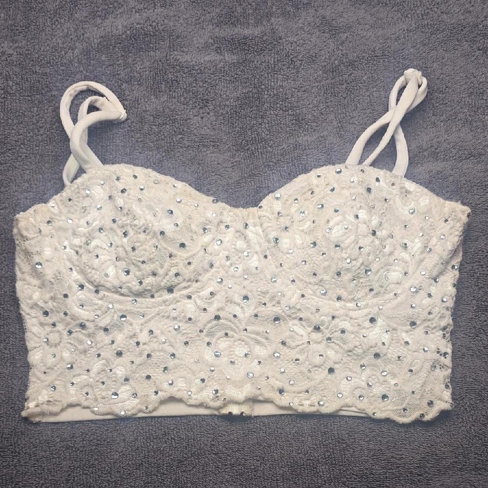 privy White Embellished Lace Bustier Crop Top